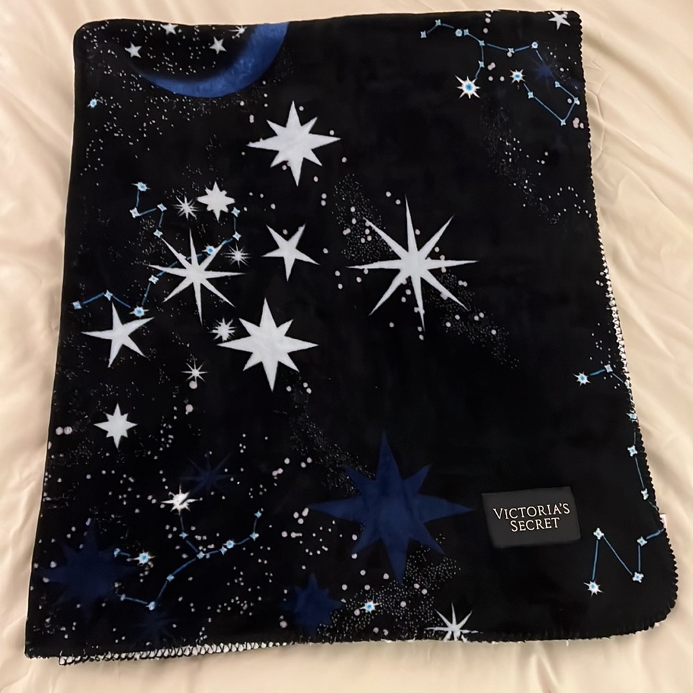 NWOT Victoria’s Secret Space Galaxy Blanket